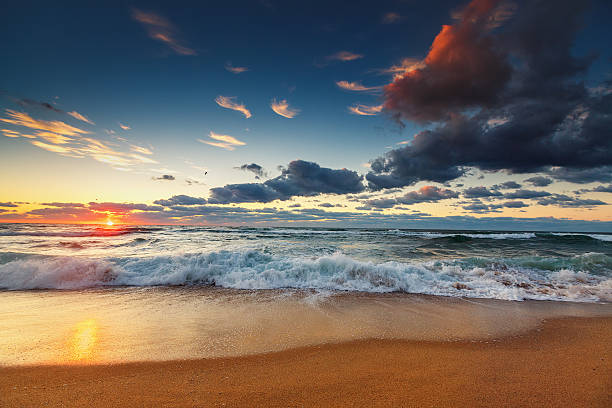 istock Beautiful sunrise over the sea 598077828