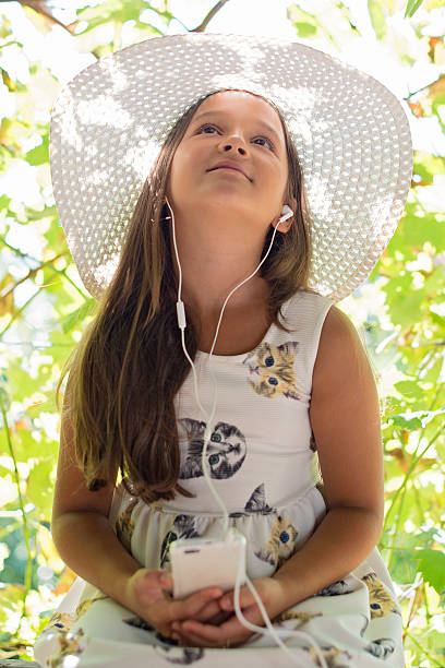 istock Little girl on the sun 598083072