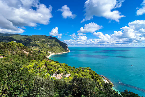 Mount Conero national park coastline in Sirolo, Italy Mount Conero Natural Reserve Regional Park is a unique ecological environment on Italian mediterranean coastline marche italy photos stock pictures, royalty-free photos & images