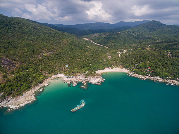 istock Aerial view of the beach with a barge 598152474