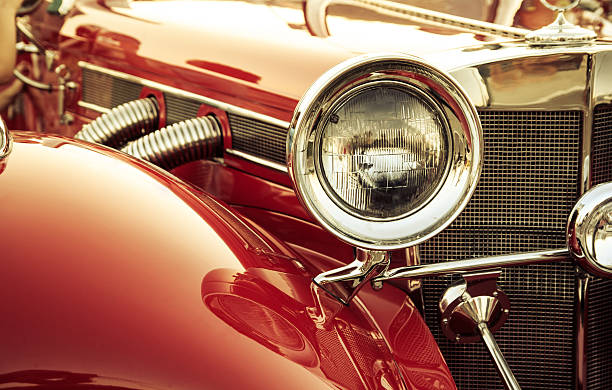 istock Old classic car front detail, oldtimer front lamp 598165924