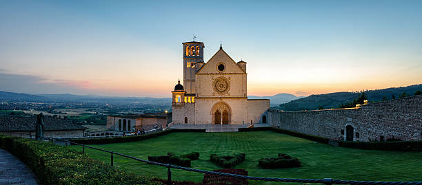 istock Assisi (Umbria) Basilica of San Francesco at sunset 598169328