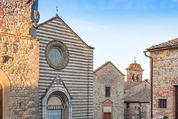 istock Lucignano in Tuscany - Italy 598223442