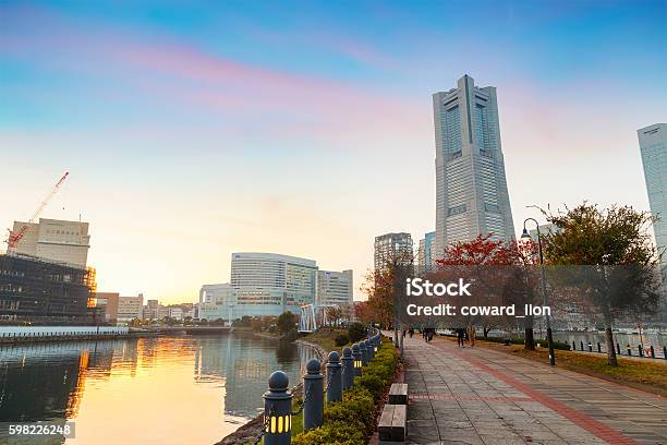 Foto de Minato Mirai Área Em Yokohama Japão e mais fotos de stock de Arquitetura - Arquitetura, Arranha-céu, Exterior