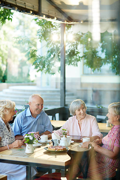 istock Meeting of friends 598233226