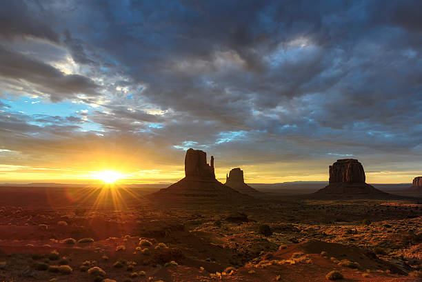 istock Sunrise over the iconic Monument Valley, Arizona 598236370