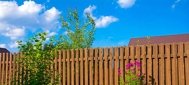 istock Wooden fence 598257904