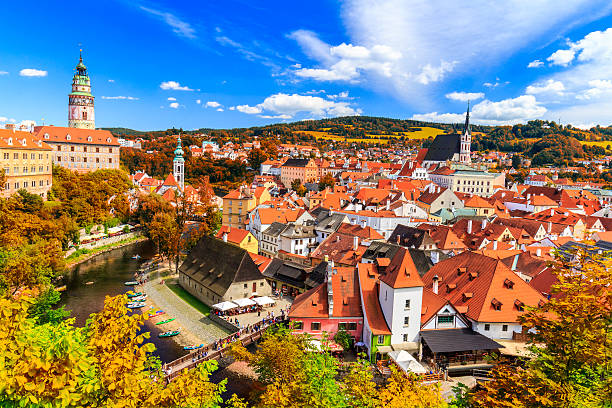 istock Autumn view with red foliage on the Cesky Krumlov 598259044