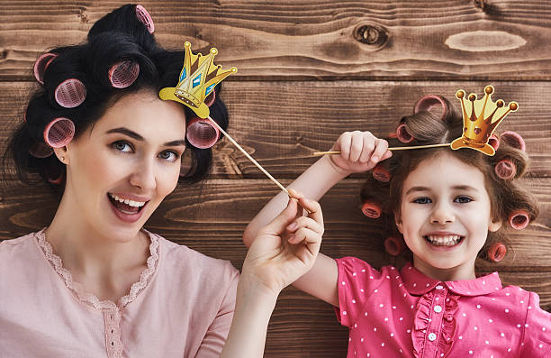 istock Mother and her daughter with accessories 598536922