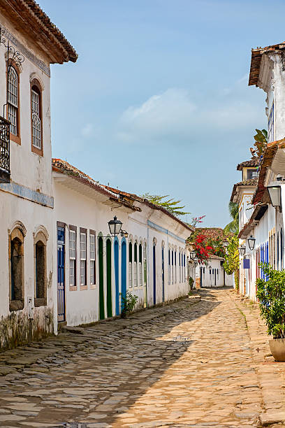 istock Paraty street 598539712