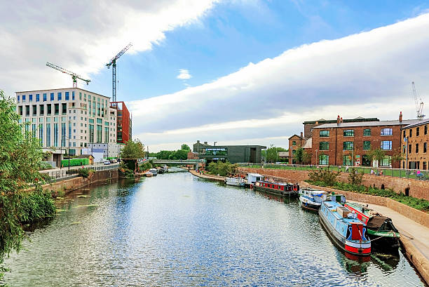 istock Kings cross canal 598549630