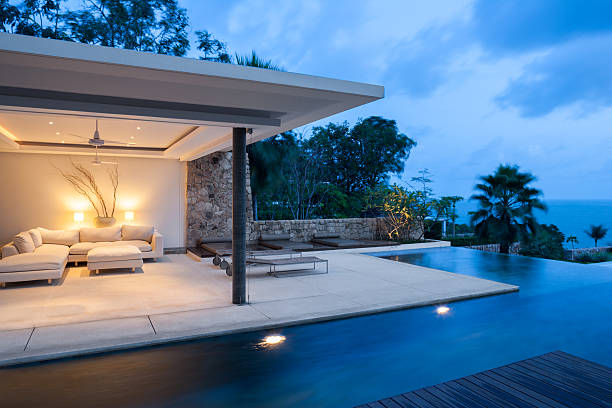 istock Tropical Island Home 598555392