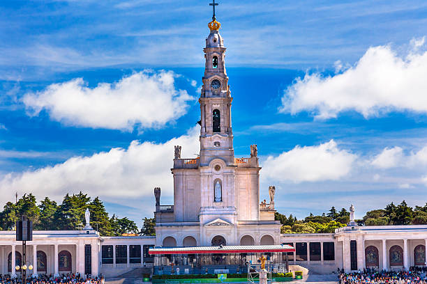 istock May 13th Celebration Mary Appearance Fatima Portugal 598564416