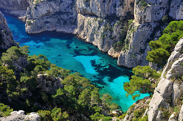 The magnificent cove of En-Vau, between Cassis and Marseille Dive view of the calanque d'En-Vau, one of the most spectacular creeks in the National Park. Photo taken in April 2015. marseille stock pictures, royalty-free photos & images
