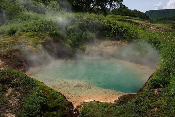 istock Goluboy (blue) Pool in Valley of Geysers 598674814