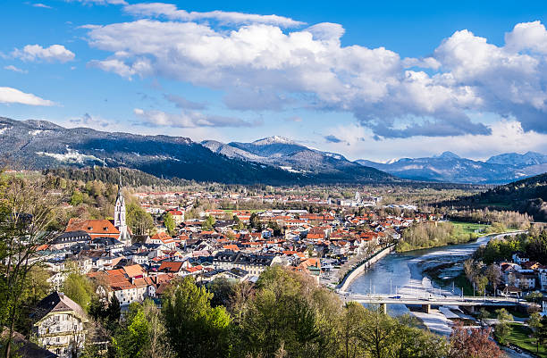 bad tölz  - clear sky village landscape landscaped stock-fotos und bilder