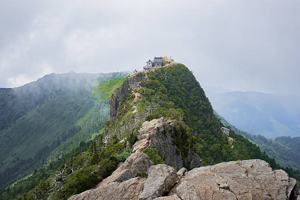 istock Summit of Mount Ishizuchi in Ehime, Japan 598688324