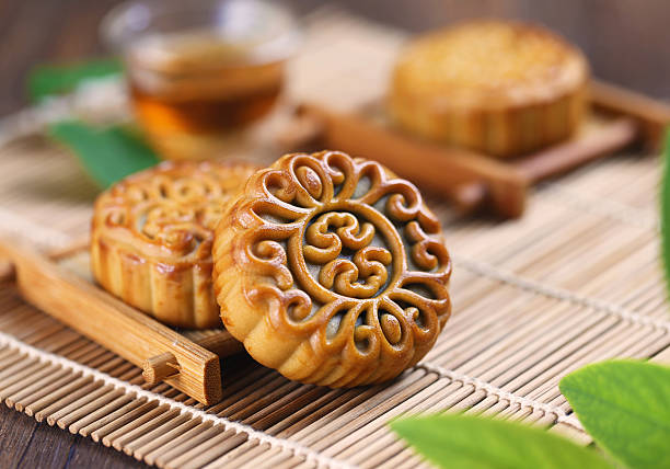 istock Mid Autumn Festival moon cake 598688952