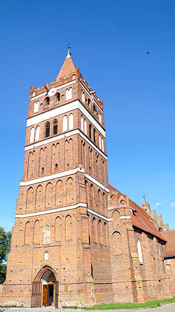 教会 フリッドランド - pravdinsk ストックフォトと画像
