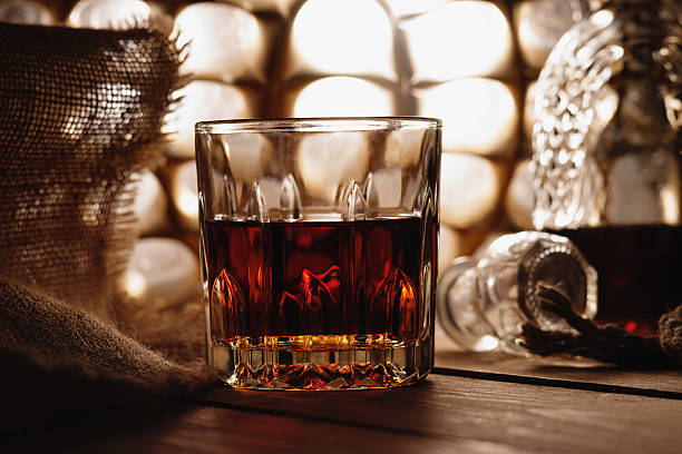 istock Glass of whiskey 598701400