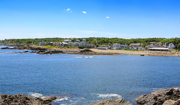 istock Harbor View with Waterfront Houses, Perkins Cove, Ogunquit, Maine, USA. 598712924