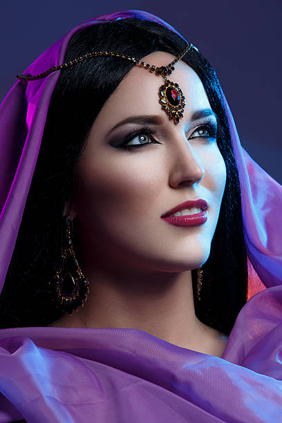 istock Beautiful girl with arabic makeup 598805326
