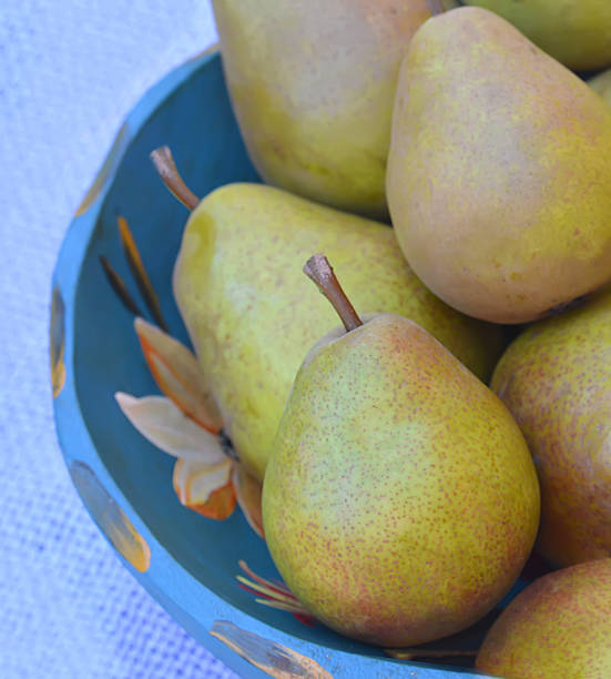 istock Bowl of fresh juicy pears 598817126