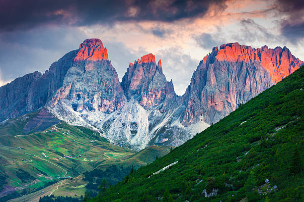istock Frst sunlight glowing the tops of spiers 598821068