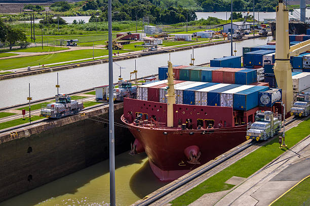 istock Ship crossing Panama Canal at Miraflores Locks 598826370