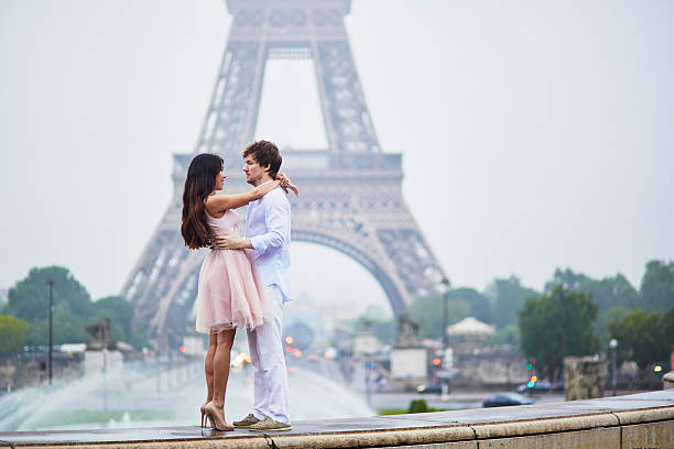 istock Romantic couple together in Paris 598928438