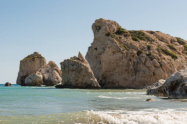 istock rocks in the sea 598931316