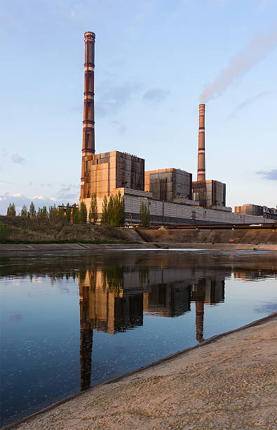 istock Industrial power plant with smokestack 598959858