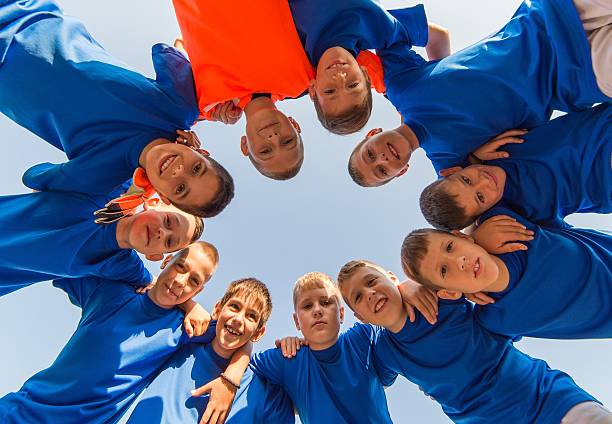 istock kids soccer team 599119074