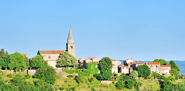 istock Groznjan (Grisignana) Panorama, Istria, Croatia 599130100