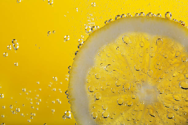 istock Slice of lemon in sparkling water 599274526