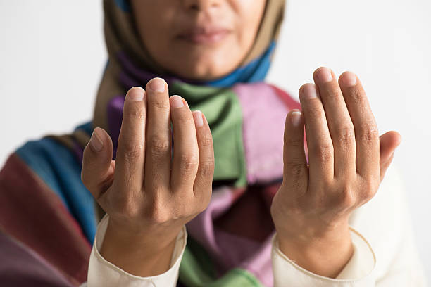 istock Muslim Woman Praying 599460994