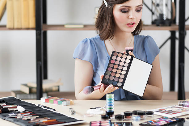 istock Cosmetics consult tells about eyeshadows palette 599495810
