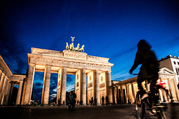 istock Berlin - Brandenburg Gate at night 599694214