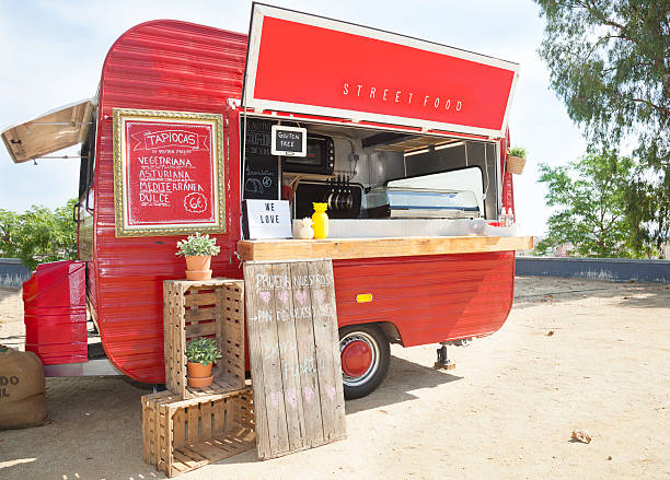 istock Food truck and owners 599710080