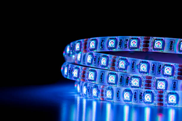 led strip lumières couleur bleue - strip in photos et images de collection