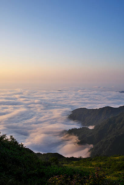 istock sea of clouds 599885660