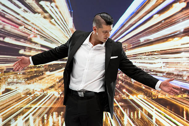 Smart casual man with arms outstretchedhttp://www.twodozendesign.info/i/1.png