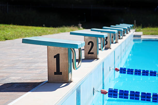 istock Starting places in swimming pool 599905156