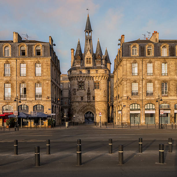 istock Big Bell of Bordeaux 599957262