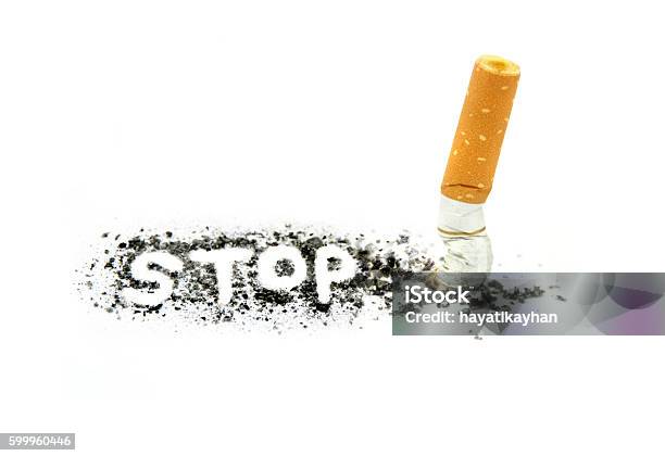 Hören Sie Auf Zu Rauchen Konzeptbild Stockfoto und mehr Bilder von Rauchen einstellen - Rauchen einstellen, Asche, Beschädigt