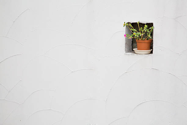 istock The outer wall of the concrete 599973836