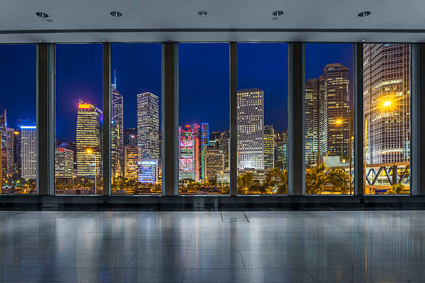 istock hong kong skyline at night 599978934
