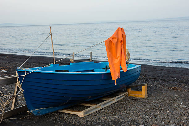 fisher bateau  - fishing net netting nobody color image photos et images de collection