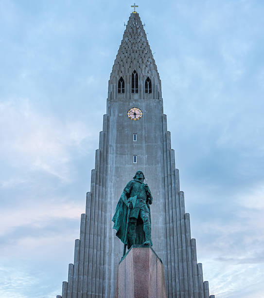 istock Hallgrimskirkja, Reykjavik, Iceland 599998974