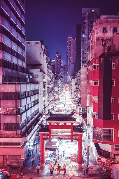 廟街夜市,hong kong - crowd kowloon peninsula multi colored ストックフォトと画像